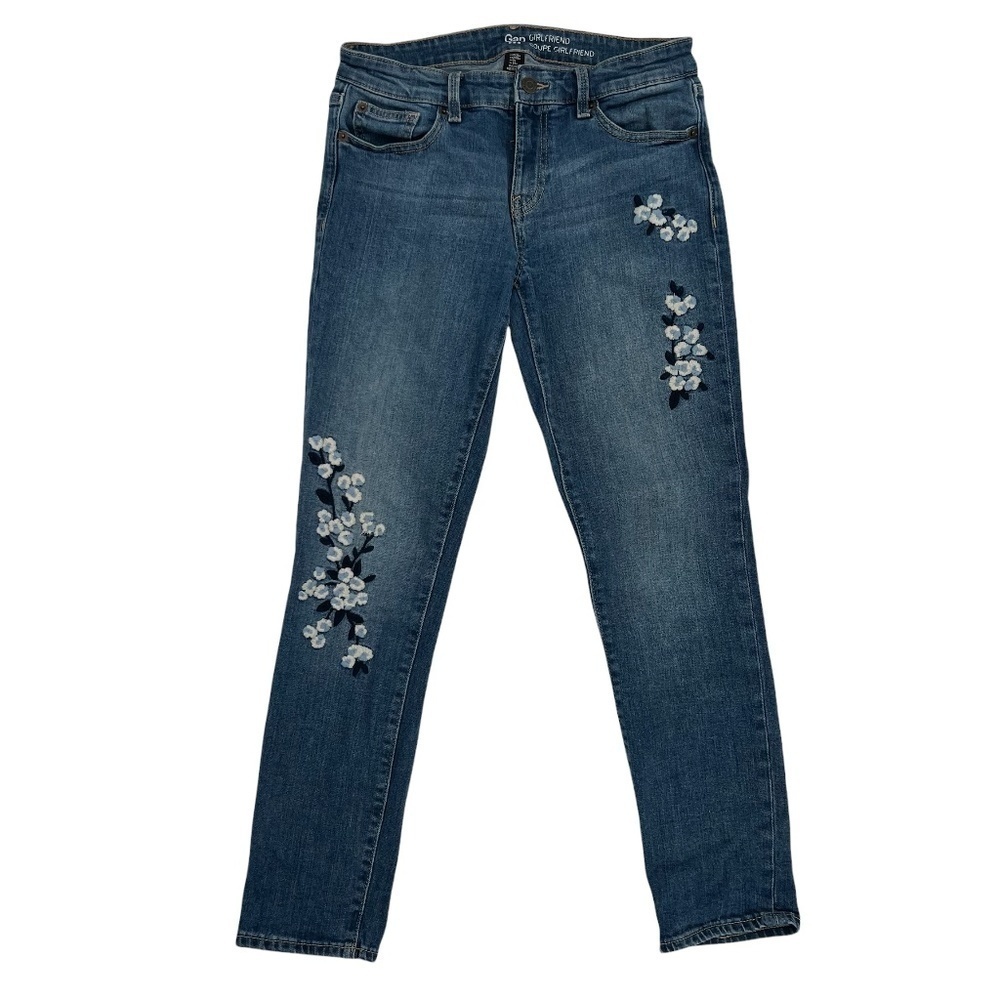 GAP Girlfriend Floral Embroidered Jeans Size 2 Women’s